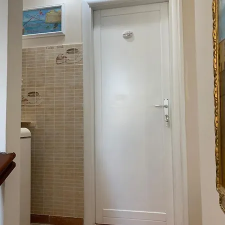Alojamento de Acomodação e Pequeno-almoço Casavecchia 3*